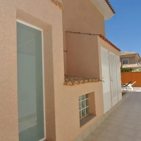 Independiente En Urb. Barcas Punta Prima Holiday home *