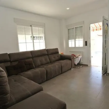 Holiday home Independiente En Urb. Barcas Punta Prima