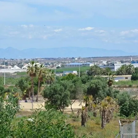 Independiente En Urb. Barcas Punta Prima Vakantiehuis